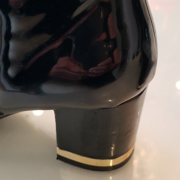 Patent leather booties - Picture 6 of 8